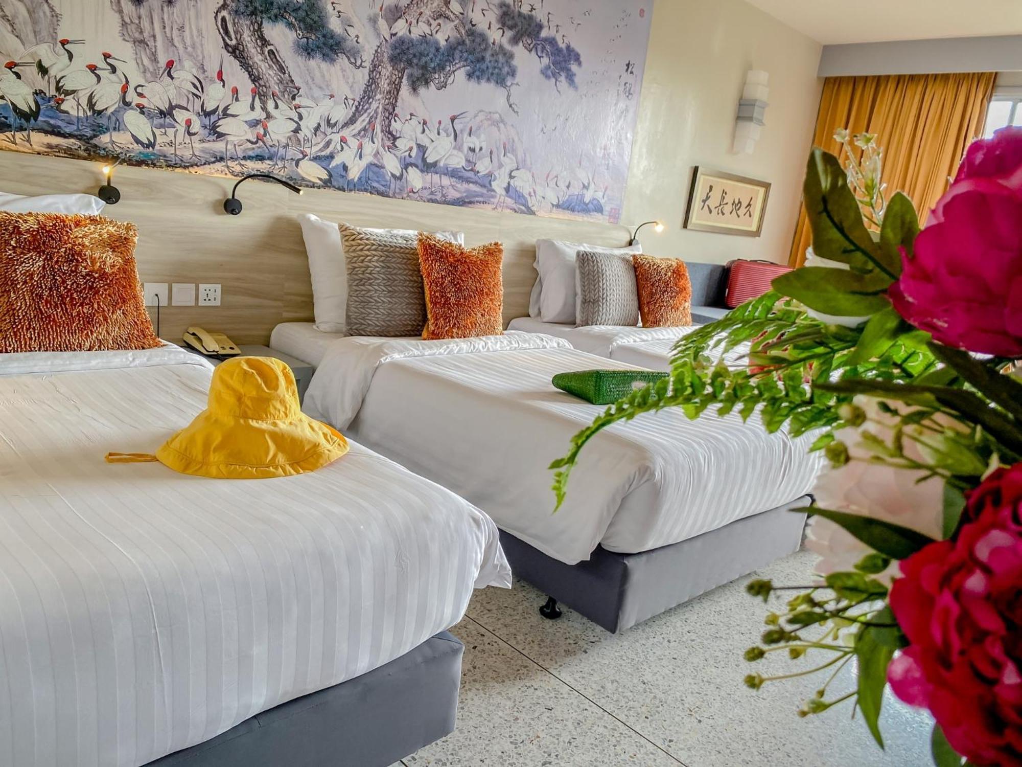 Sino House Phuket Hotel - Sha Plus Quarto foto