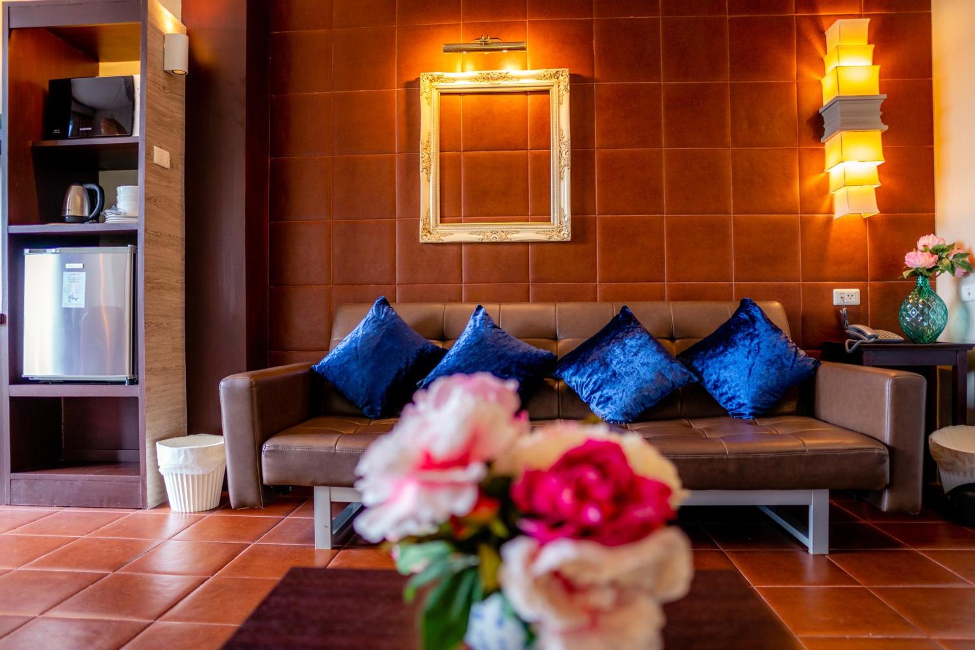 Sino House Phuket Hotel - Sha Plus Quarto foto