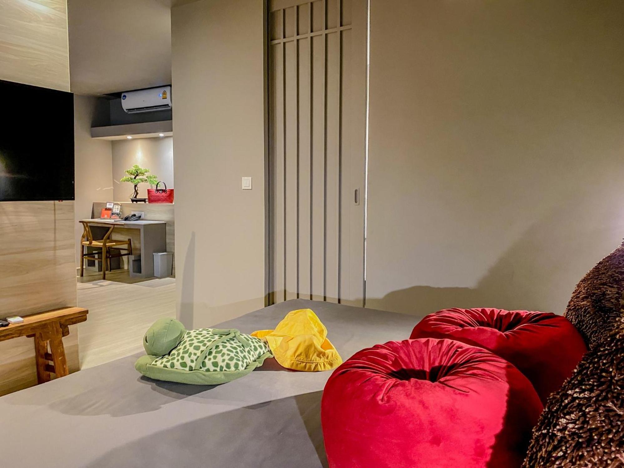 Sino House Phuket Hotel - Sha Plus Quarto foto