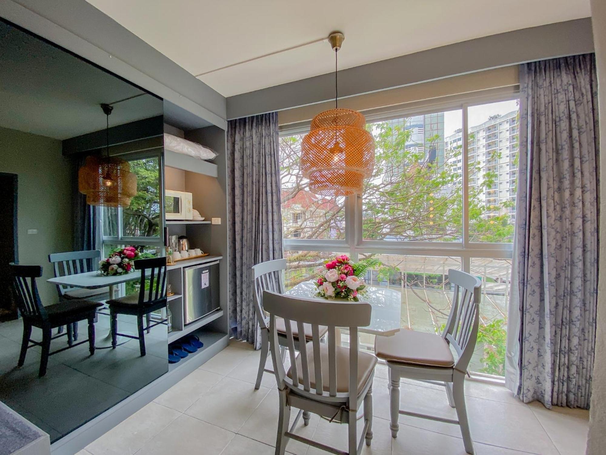 Sino House Phuket Hotel - Sha Plus Quarto foto
